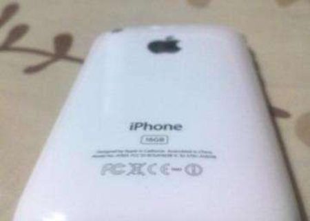 iphone 3g alb, original, decodat, pret 200 ron