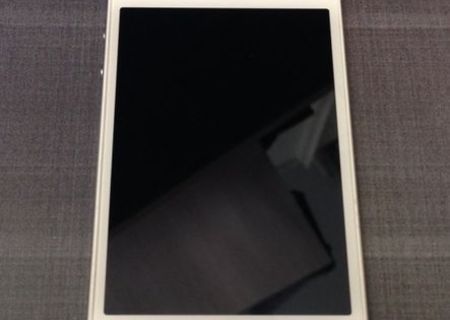 ~~IPHONE 4S 16GB Alb/WHITE Stare impecabila Neverlocked 1150RON~~