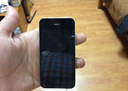 iPhone 4s full box impecabil