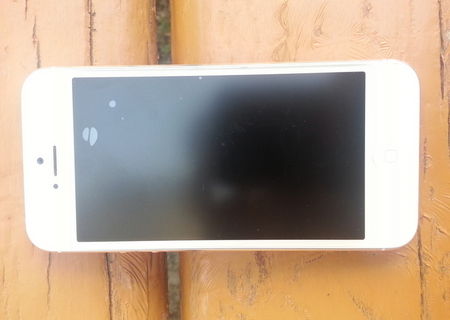 Iphone 5 Alb 16GB impecabil liber retea