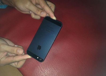 Iphone 5 black edition 32GB Iphone 5 black edition 32GB