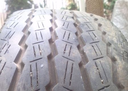 Janta cu anvelopa 225/70 R15 C