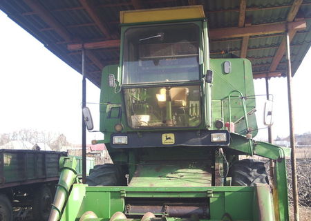 John Deere 975