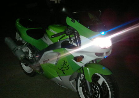 kawasaki ninja zx6r