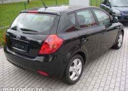 Kia Cee'd 1.6 Diesel 115 CP CRDi/2009 Noiembrie Kia Cee'd 1.6 Diesel 115 CP CRDi/2009 Noiembrie