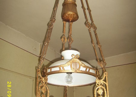 lampa de tavan veche