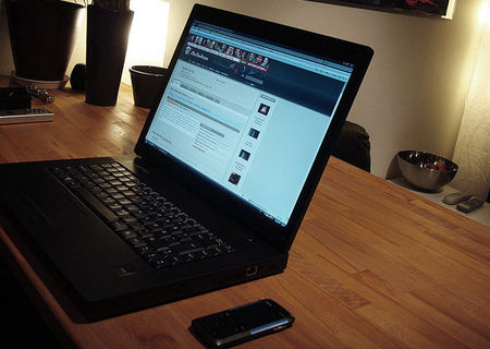 Laptop 15.4" , 1650x1050 perfect pentru business Laptop 15.4" , 1650x1050 perfect pentru business