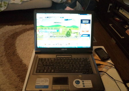 Laptop ASUS PRO52L series