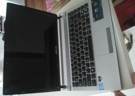 Laptop Asus U36S
