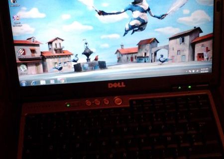 LAPTOP de vanzare functionabil,stae foarte buna