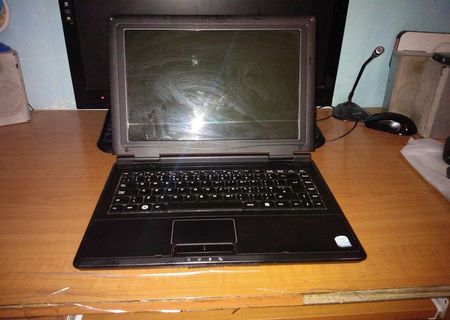 Laptop E System 1211