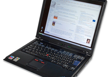 Laptop IBM ThinkPad R52 Laptop IBM ThinkPad R52