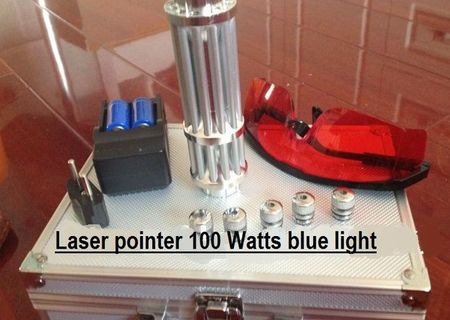 Laser pointer de mare putere 100Watti, nou, sigilat