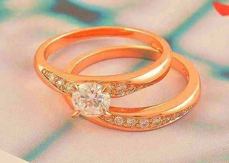 LIVRARE GRATUITA! Superb inel 9K GOLD FILLED format din 2 inele cu zircon CZ. Marimea: 6 LIVRARE GRATUITA! Superb inel 9K GOLD FILLED format din 2 inele cu zircon CZ. Marimea: 6