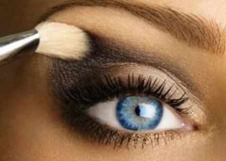 MAKE-UP -PRET MIC
