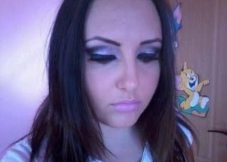 make-up,unghii false