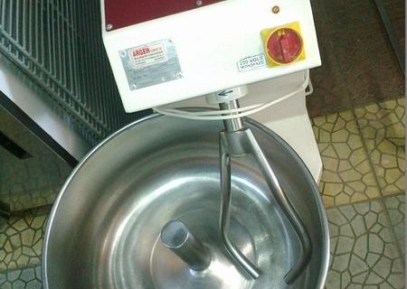 Malaxor cu furca 35 kg