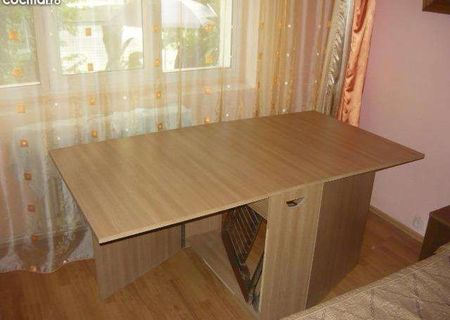 Masa extensibila pentru opt persoane