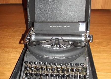 masina de scris Remington Rand vintage 1945 USA masina de scris Remington Rand vintage 1945 USA