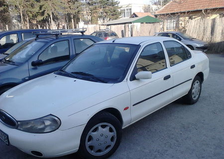 Masina Ford Mondeo Masina Ford Mondeo