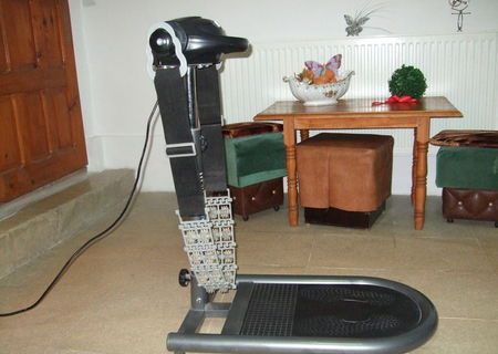 Masina vibromasaj - Trainer BM 1200 (aproape noua)