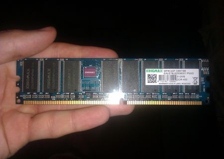 Memorie ram 512 ddr kingmax