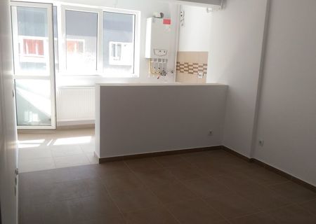 Metrou, apartament mare, bucatarie inchisa, etaj intermediar