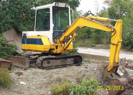 miniexcavator komatsu pc35