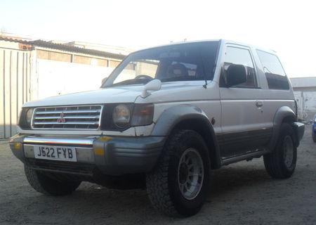 mitsubishi pajero 4x4