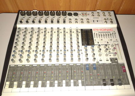 Mixer amplificat 2x500 PHONIC K12