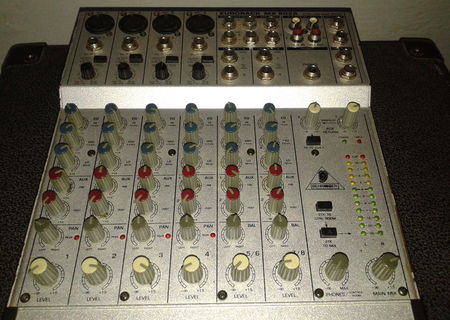 mixer behringher