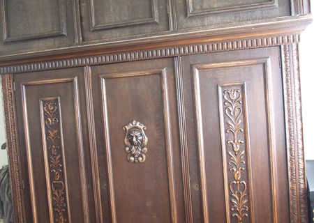 Mobila dormitor, lemn masiv, sculptat