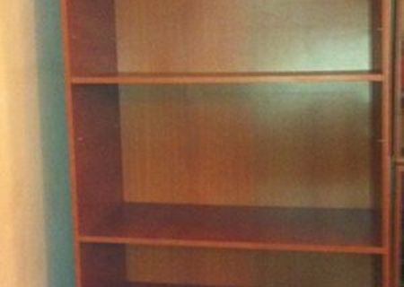 Mobilier furnir maro
