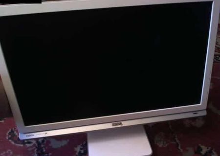 Monitor BenQ M2200HD 22" - Wide LCD Monitor BenQ M2200HD 22" - Wide LCD