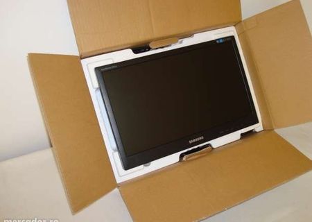 MONITOR  SAMSUNG LCD 19"  NOUU !!!