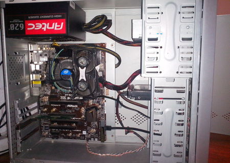 Monitor/TV+Unitate PC performanta Monitor/TV+Unitate PC performanta