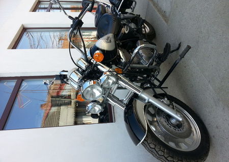motocicleta royal