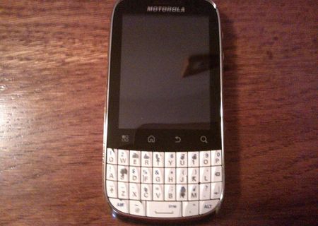 Motorola xt311 fire white