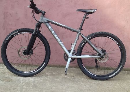 MTB cube ltd 3 MTB cube ltd 3