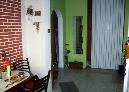 Negociabil, ap 3 cam, et 2/4, Podu de Fier, la tramvai