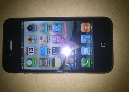 NEGOCIABIL!! IPhone 4, blck 32 gb CA NOU!!! NEGOCIABIL!! IPhone 4, blck 32 gb CA NOU!!!