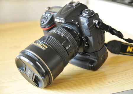Nikon d300s nikon af- s dx zoom- nikkor 17- 55mm f/ 2. 8g