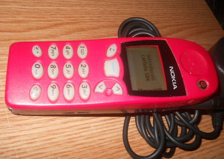nokia 5110 excelent ca aspect si functionare