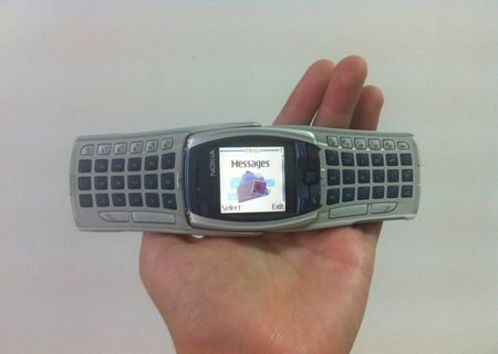 Nokia 6800 / NOU / 0 MINUTE VORBITE / De colectie / QWERTY Nokia 6800 / NOU / 0 MINUTE VORBITE / De colectie / QWERTY