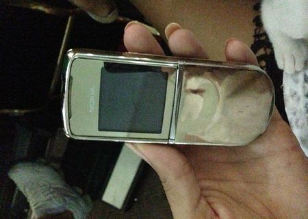 Nokia 8800 sirocco gold