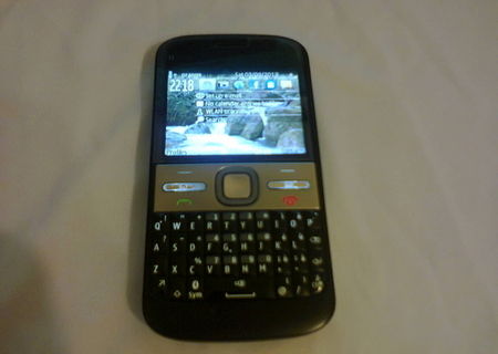 Nokia E5 business