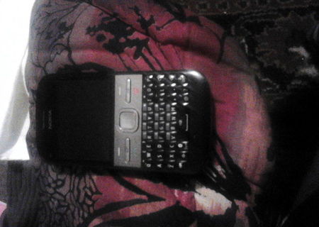 Nokia E5 si