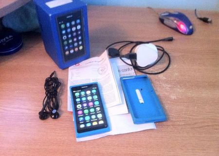 NOKIA N 9 16GB ALBASTRU *CA NOU* 17 LUNI GARANTIE RAMASA ! NECODAT ! ACCESORII + HUSA SILICON ALBASTRA ORIGINALA NOKIA ! 850 LEI NEGOCIABIL / SCHIMB NOKIA N 9 16GB ALBASTRU *CA NOU* 17 LUNI GARANTIE RAMASA ! NECODAT ! ACCESORII + HUSA SILICON ALBASTRA ORIGINALA NOKIA ! 850 LEI NEGOCIABIL / SCHIMB