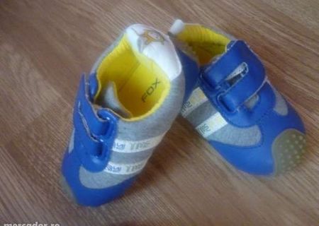 NOU Adidasi Baby Fox marimea  20
