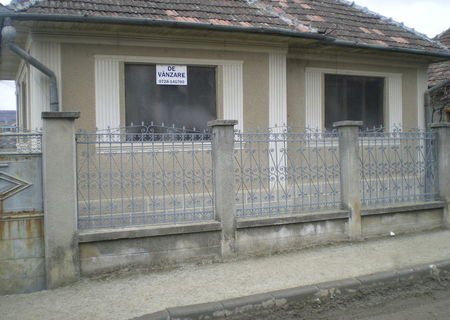 OCAZIE DEOSEBITA!-vand casa in GHERLA OCAZIE DEOSEBITA!-vand casa in GHERLA